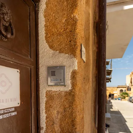 La Casa Di Ninì Affittacamere
